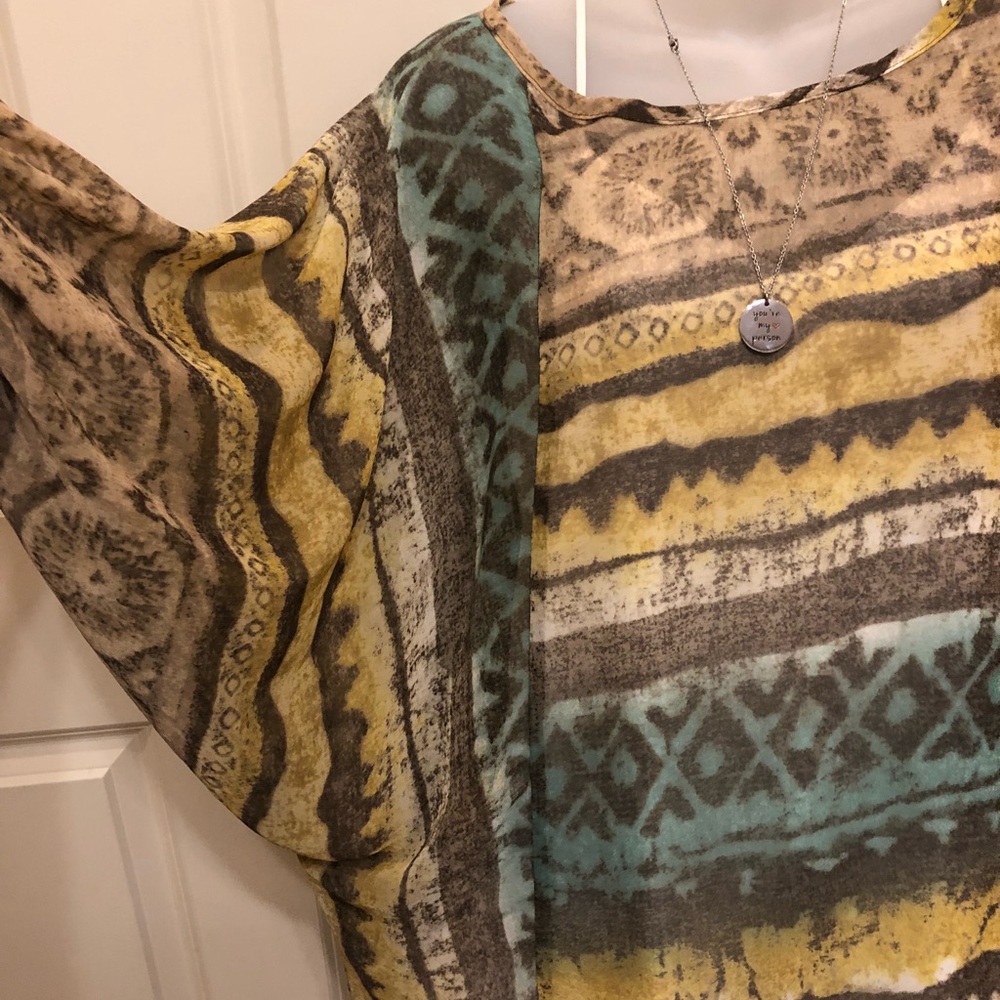 Boho sheer loose flowy top/with shorts